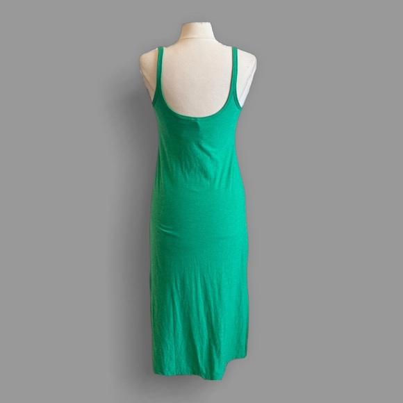 Beyond Yoga | Featherweight Resort Green Spacedye Dress M - Picture 2 of 3